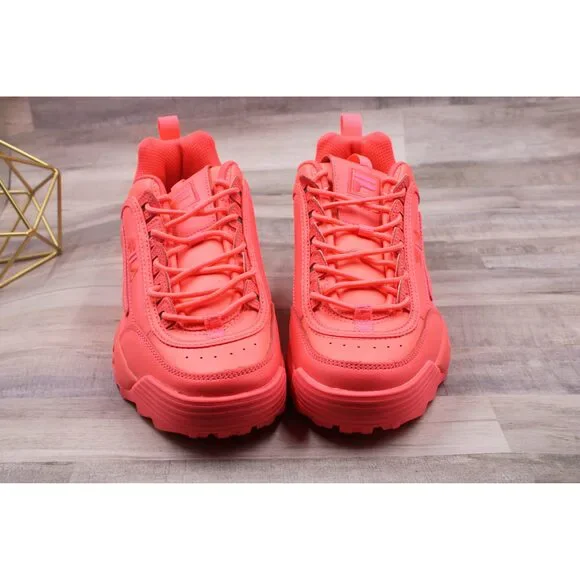 Red Fila Sneakers Size 9 - Picture 4 of 11